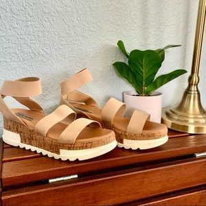 Steve Madden Bandi Platform Sandals